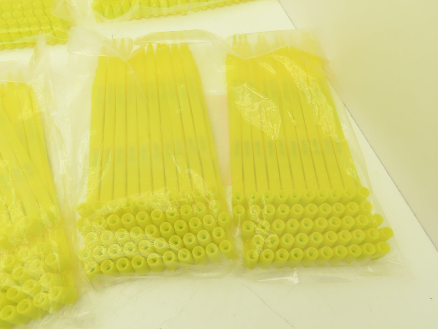 Uline S-13677Y Truck Safety Seals 8" Yellow Plastic Security Numbers Lot of 500