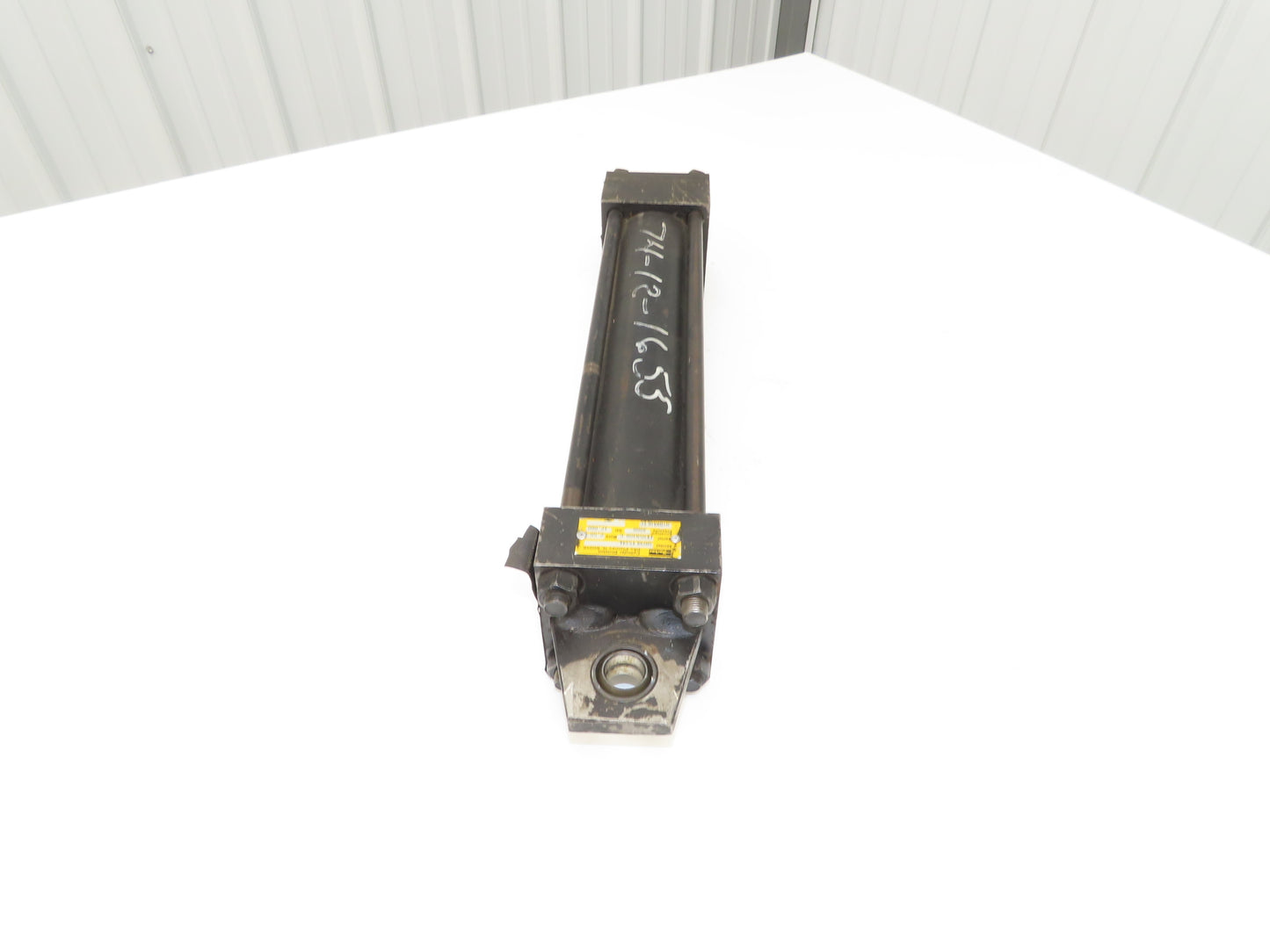 Parker SB2HLTS34A Hydraulic Cylinder 2.5" Bore 12" Stroke 3000 PSI Clevis Mt