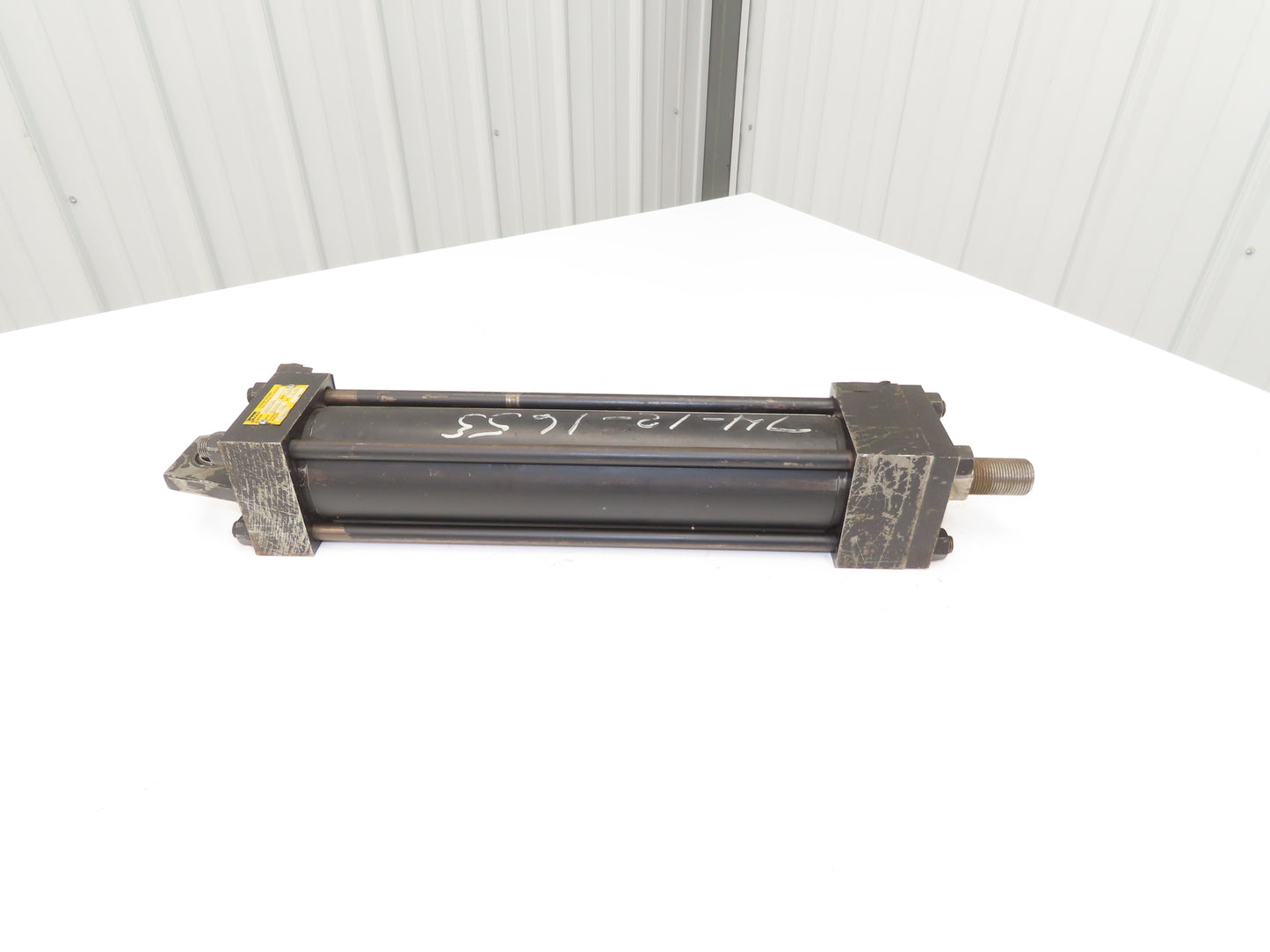 Parker SB2HLTS34A Hydraulic Cylinder 2.5" Bore 12" Stroke 3000 PSI Clevis Mt
