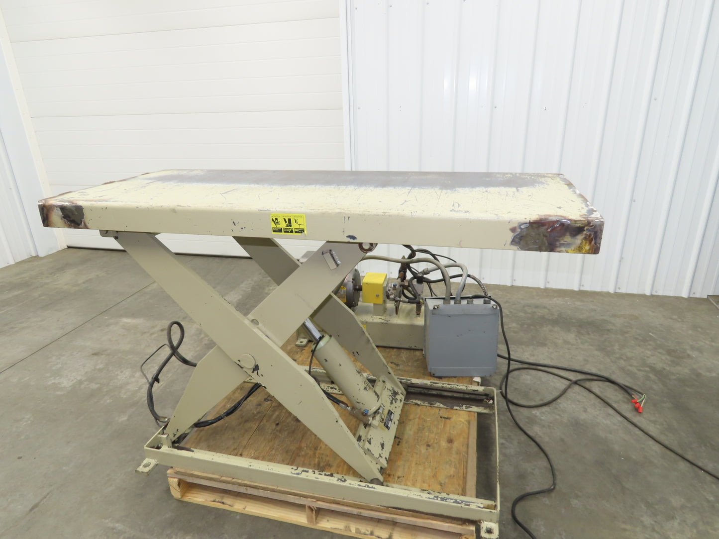 Southworth LS2-36 Hydraulic Scissor Lift Table 2000Lb 60"x24" Top 120V 1Ph 1 Ton