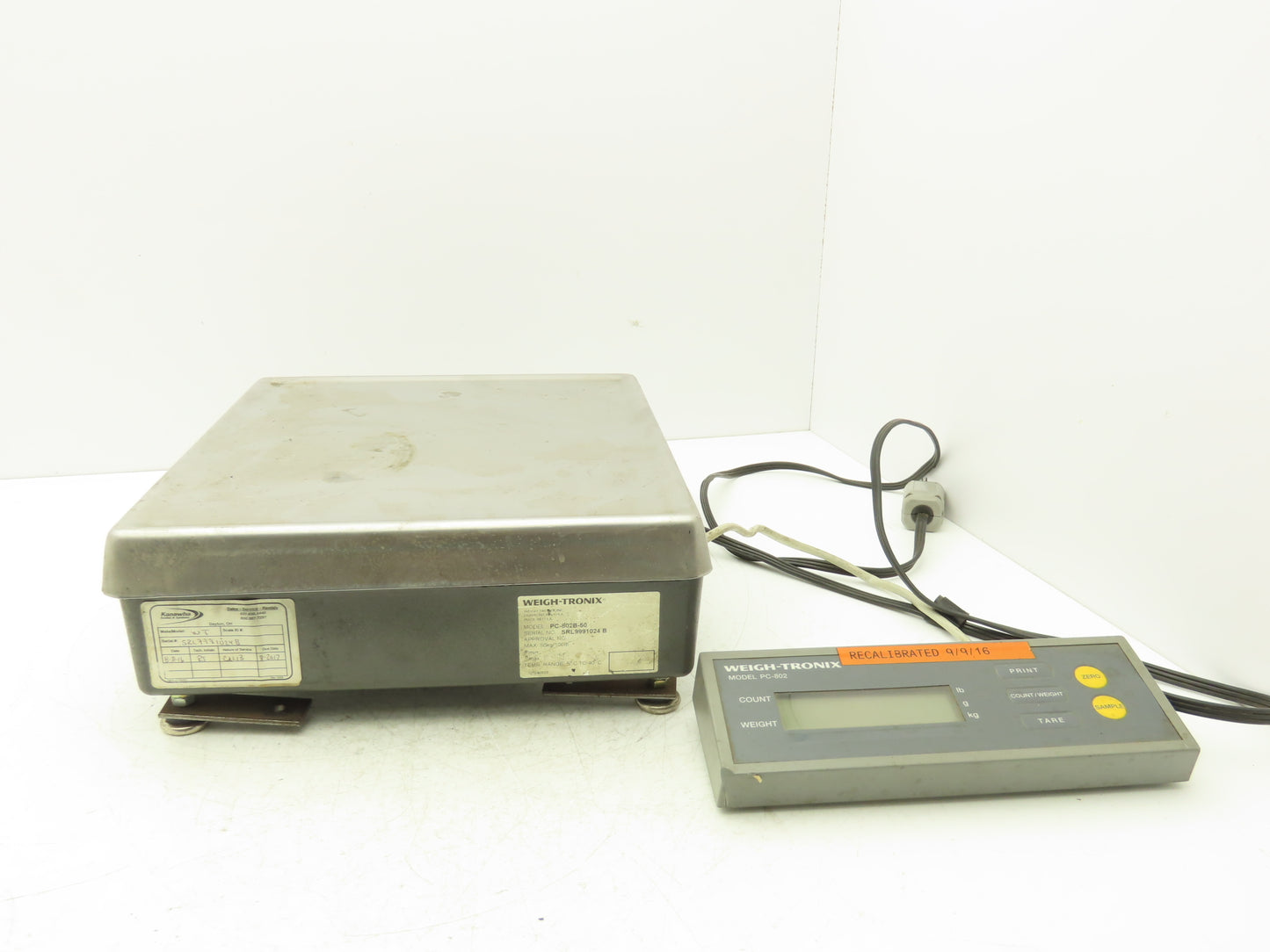 Weigh-Tronix PC-802 Digital Scale Weigh Station W/12X13" Base 100lbs