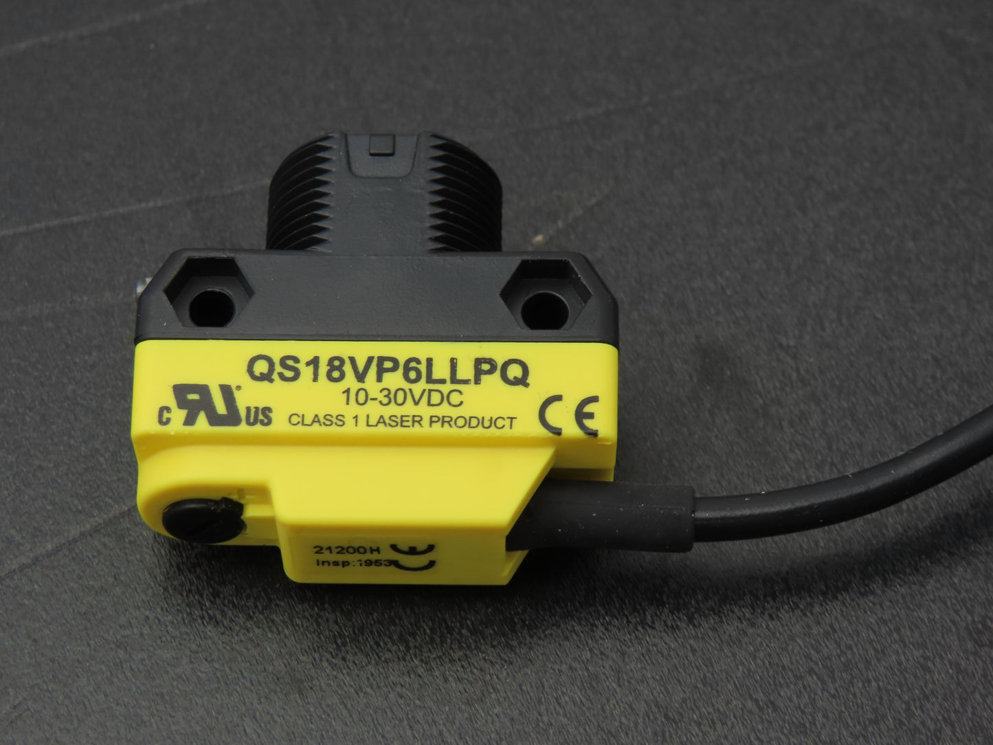 Banner QS18VP6LLPQ Photoelectric Sensor Switch Kit With Reflector