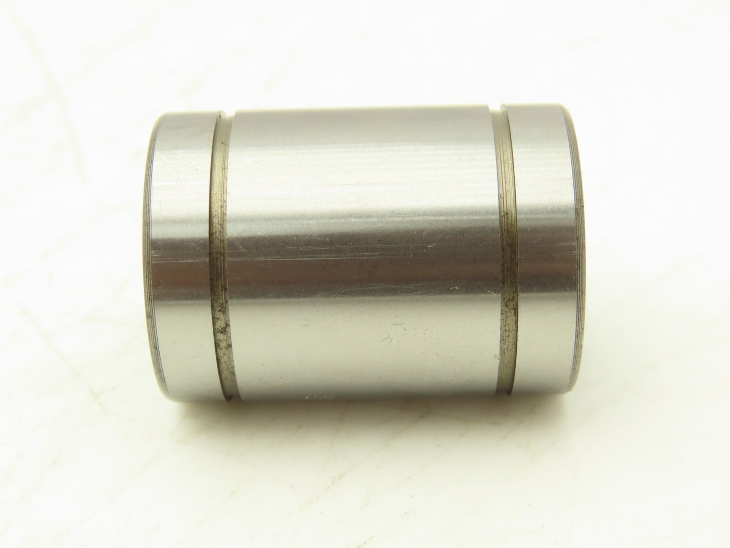 LME16UU Precision Linear Ball Bearing 16mm Inner Dia 26mm Outer Dia Lot of 10