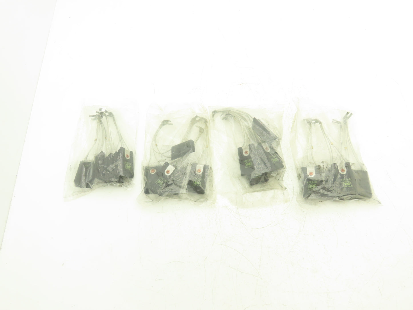 National D73534 Carbon Motor Split Brush 5/8" x 1-1/4" x 2-1/8" Lot of 4