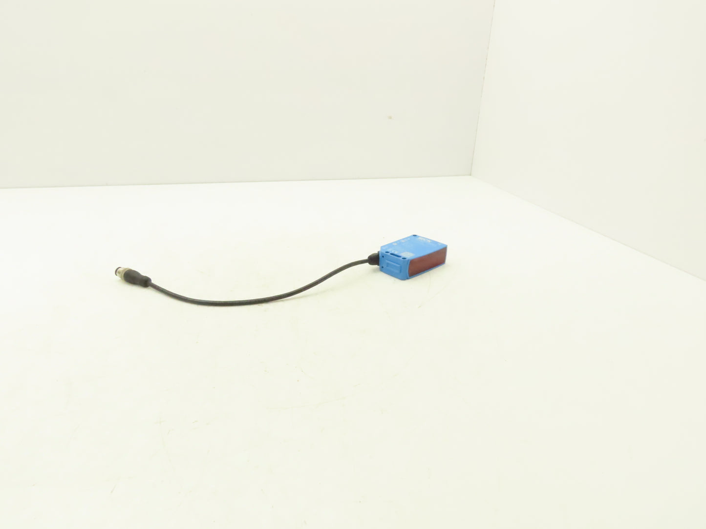 Sick RAY26P-34162330A00 Photoelectric Proximity Sensor 0-4.5m Sensing Range