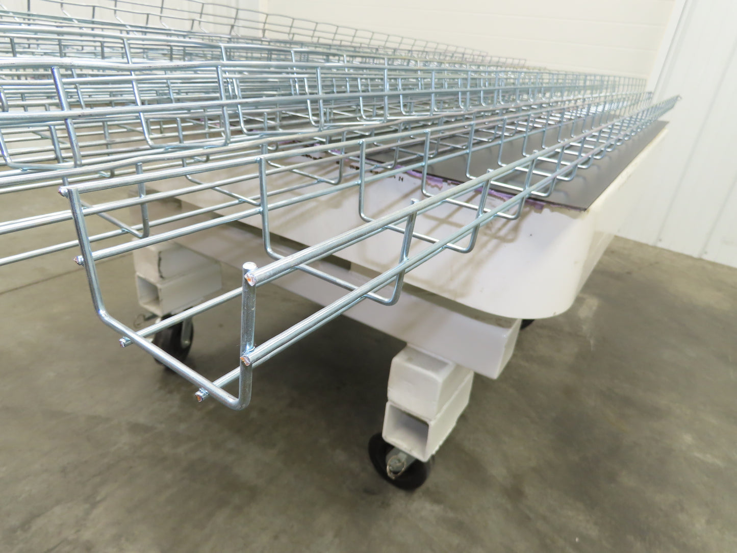 Legrand CF54/100EZ Cablofil Cable Tray 2" x 4" x 8' Galvanized Wire Lot of 15