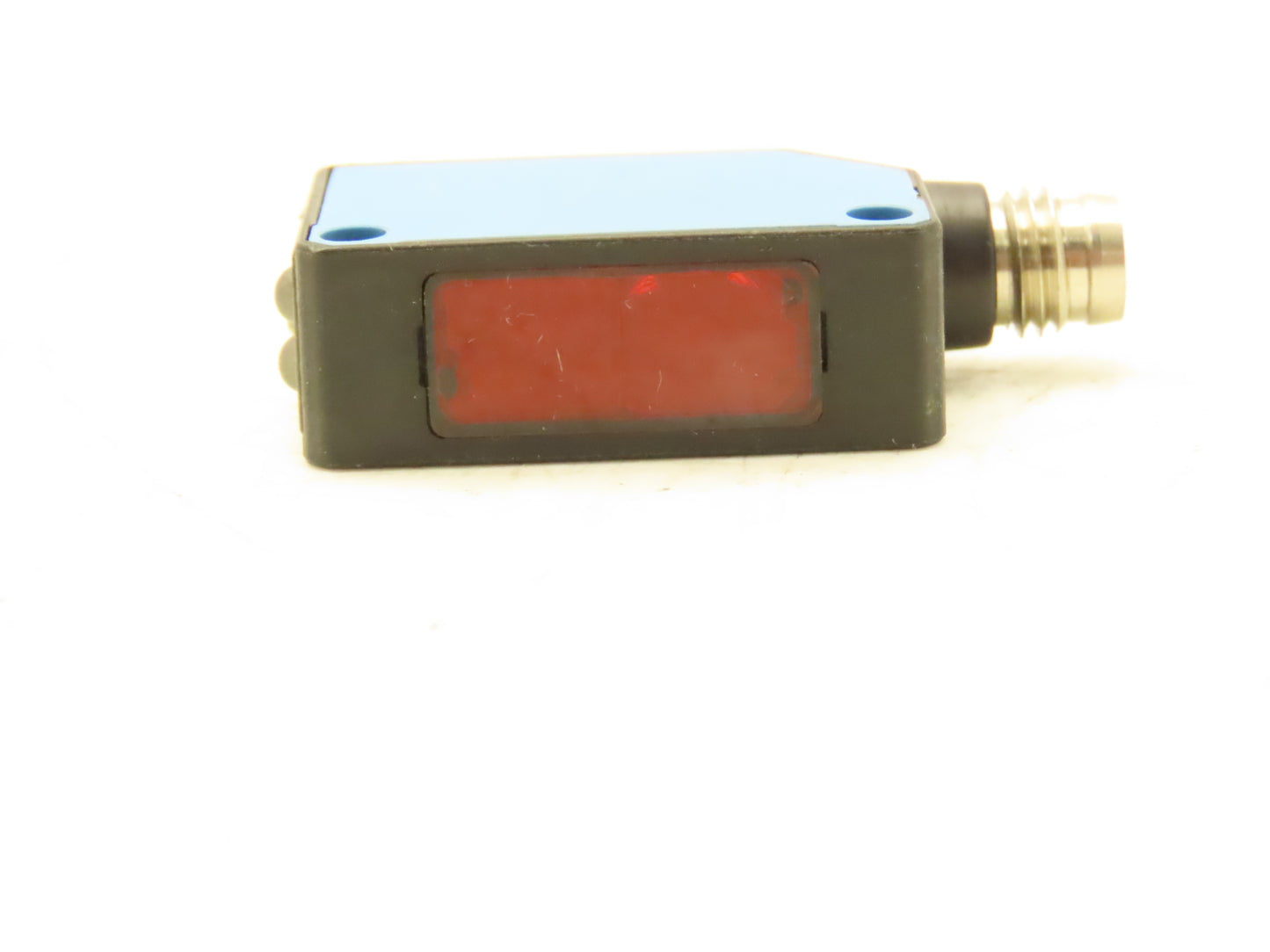 Sick WL100-2P3439 Photoelectric Proximity Sensor 0.01m-7.2m Sensing Range