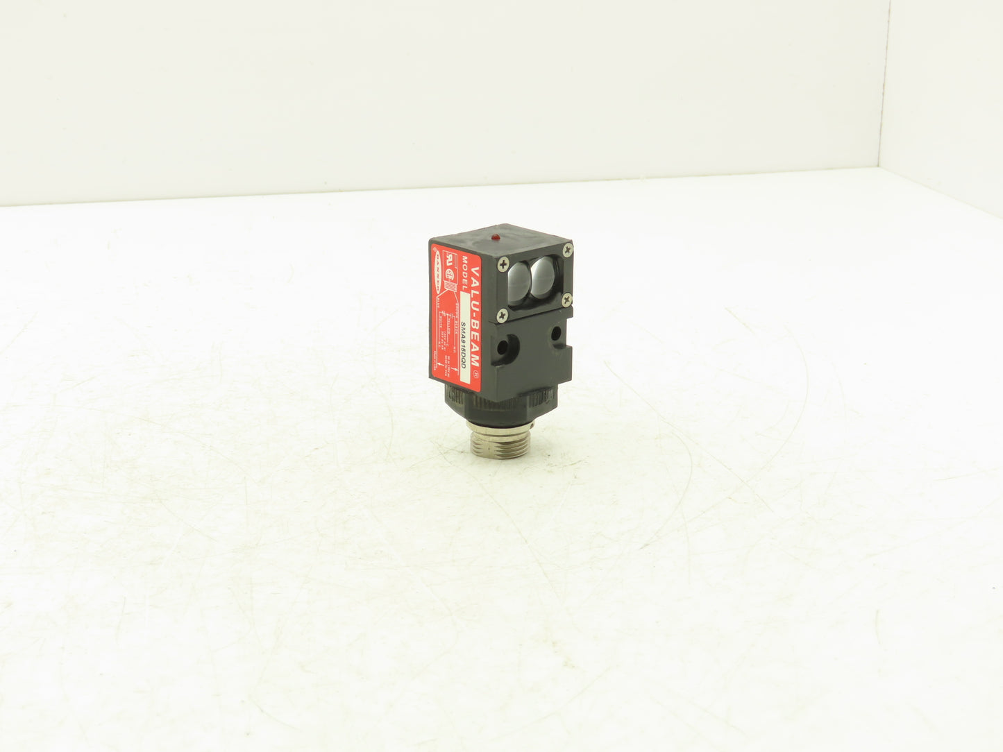 Banner SMA915DQD Valu-Beam Photoelectric Diffuse Sensor 90-130VAC SPDT Relay QD