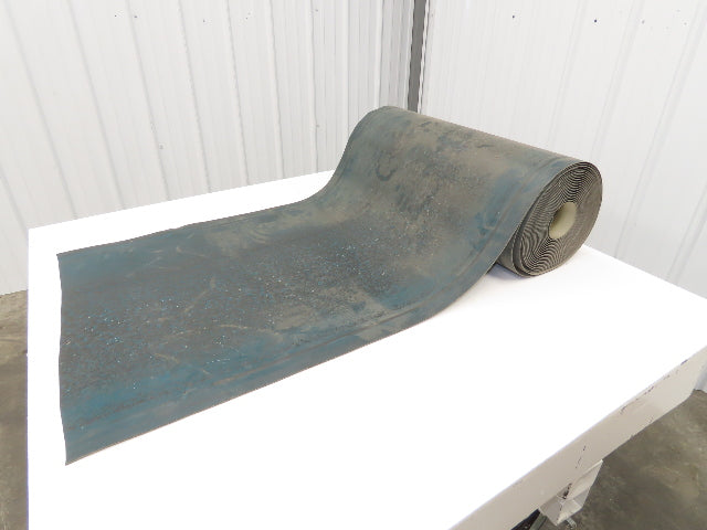 26-3/4"W x 44' Green PVC Rubber Conveyor Belt with V-Belt Guides 680mm Wide