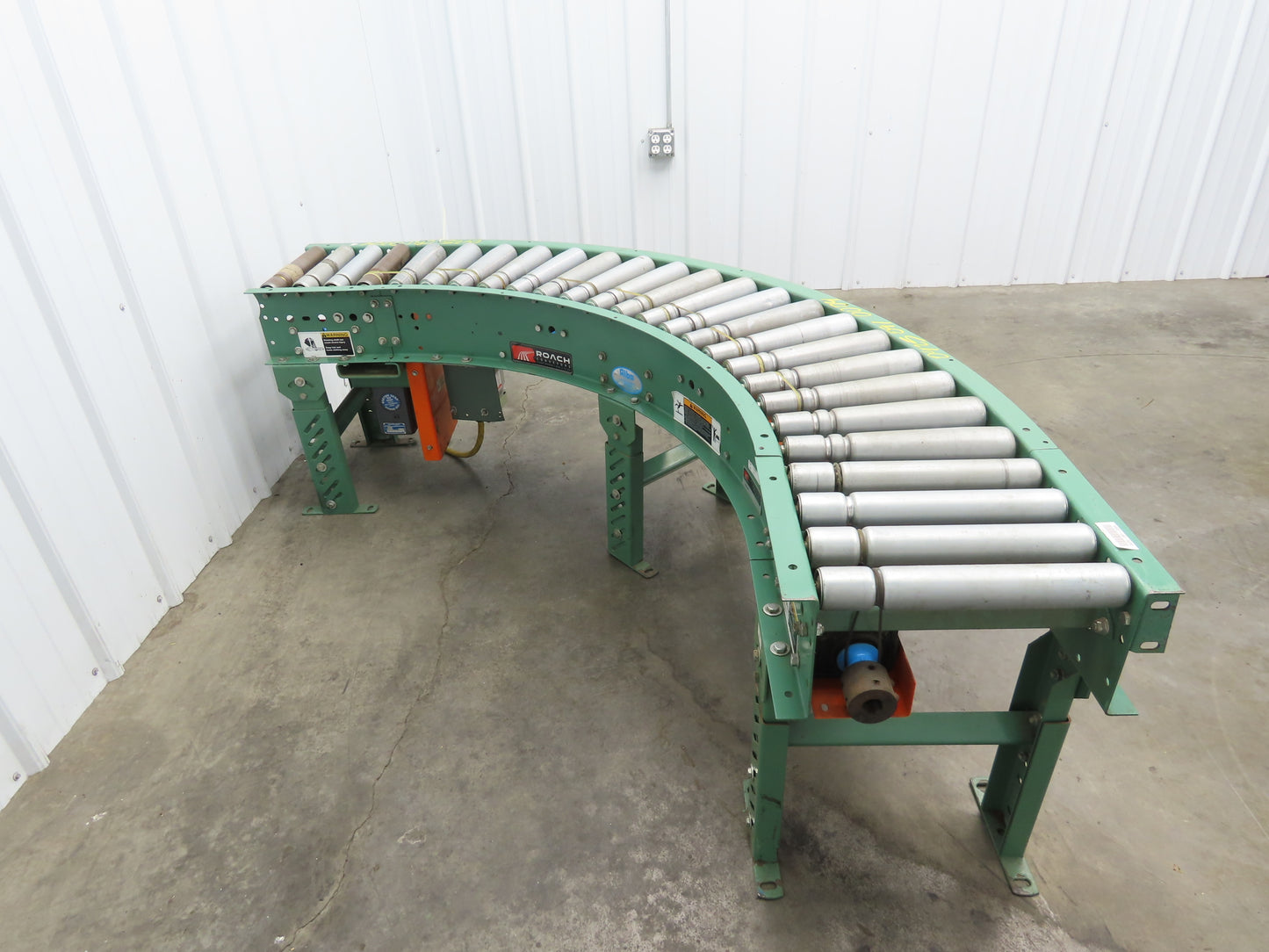 Roach 16"x 90° Curve Roller Conveyor 13"BF O-Ring Lineshaft Drive Variable Speed
