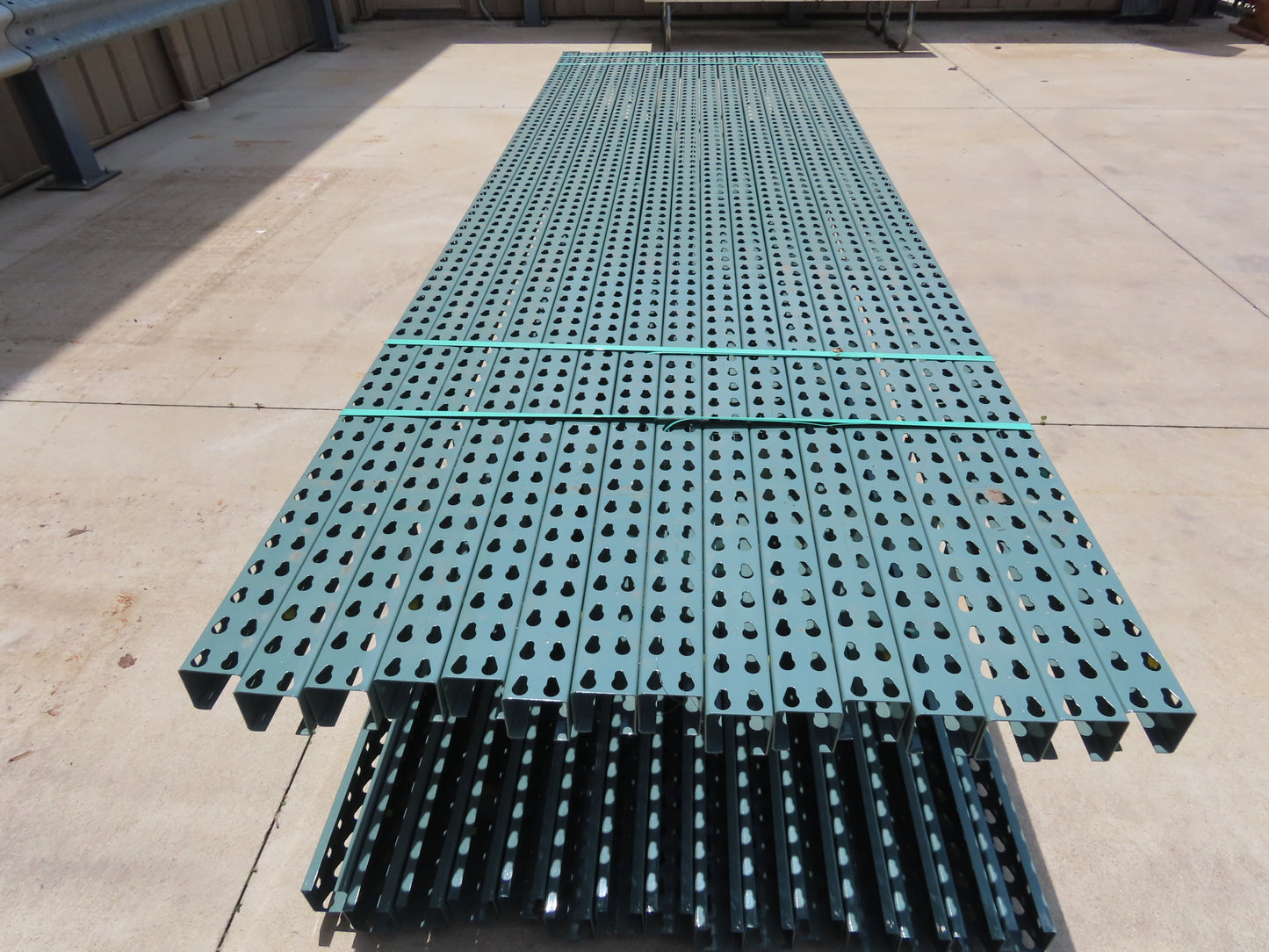 Interlake 12' x 24" Teardrop Pallet Racking Upright 3x3" Leg 23900Lb Green