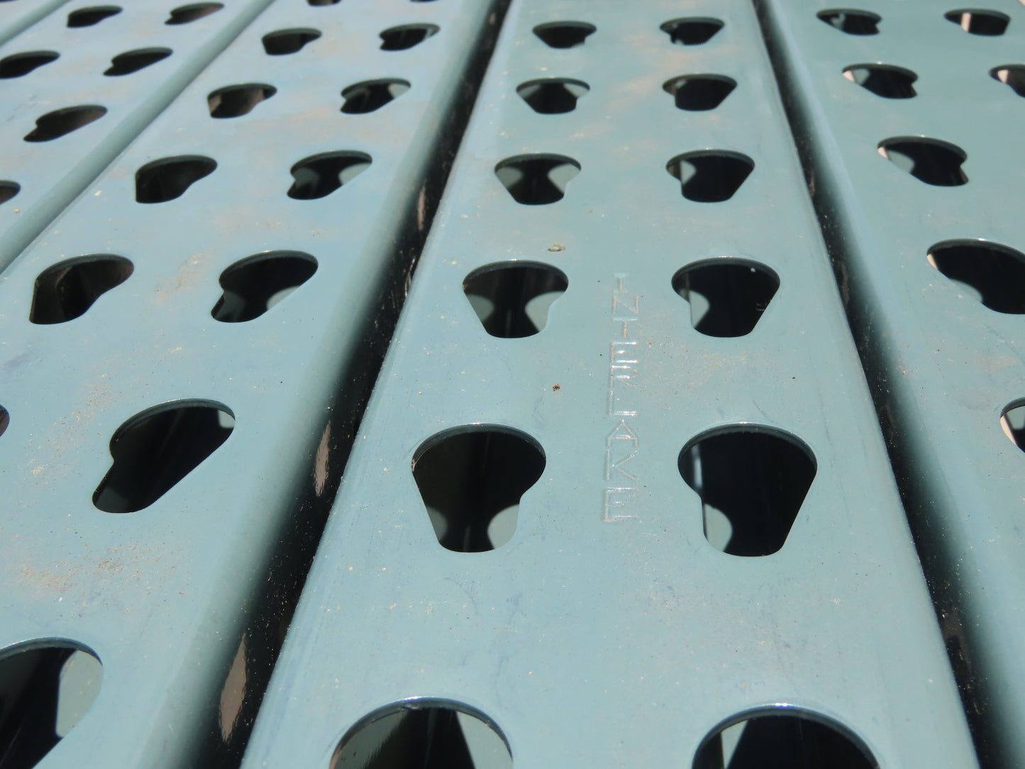 Interlake 8' x 36" Teardrop Pallet Racking Upright 3x3" Leg 23900Lb Green