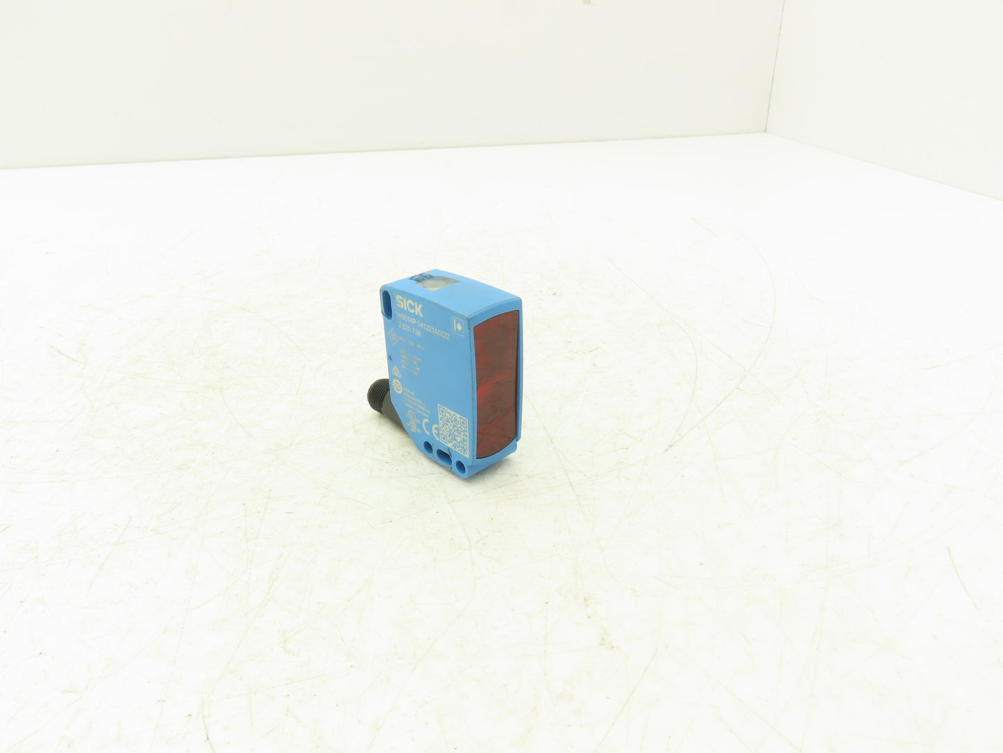 Sick WS016P-241ZZ1A0ZZZ Photoelectric Proximity Sensor 2120738 With 4 pin M12