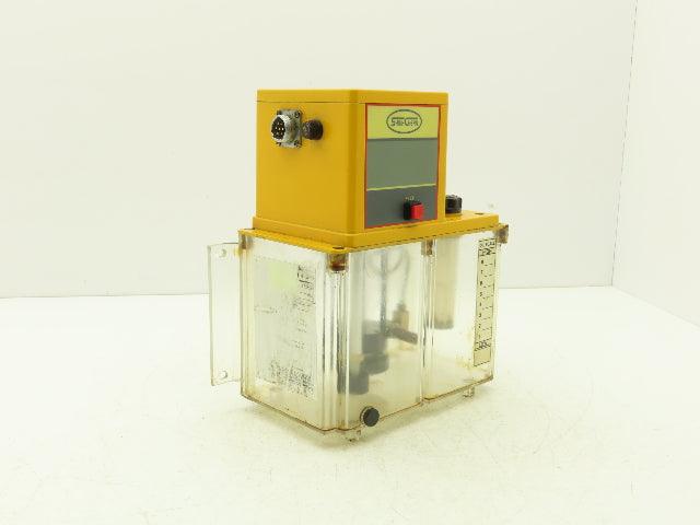 Shiuh Chern YMGP-301FW-T4-D Lubrication Oil Pump Oiler 4L Plastic Tank 110V