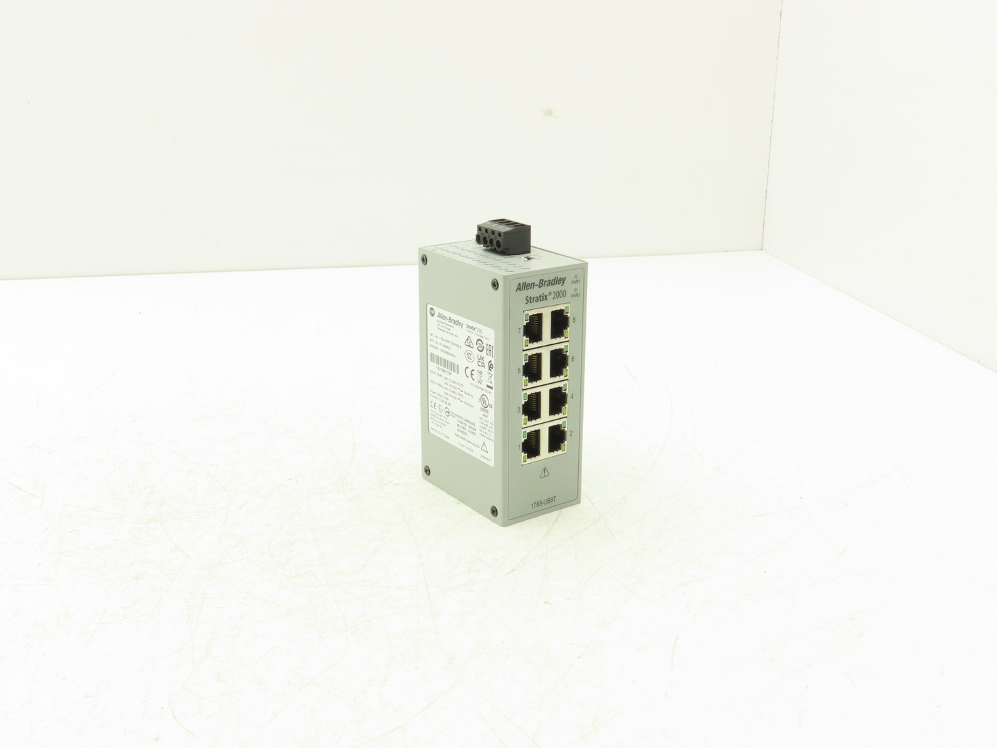 Allen Bradley 1783-US8T Stratix 2000 Ethernet Switch Unmanaged 8 Port Series B