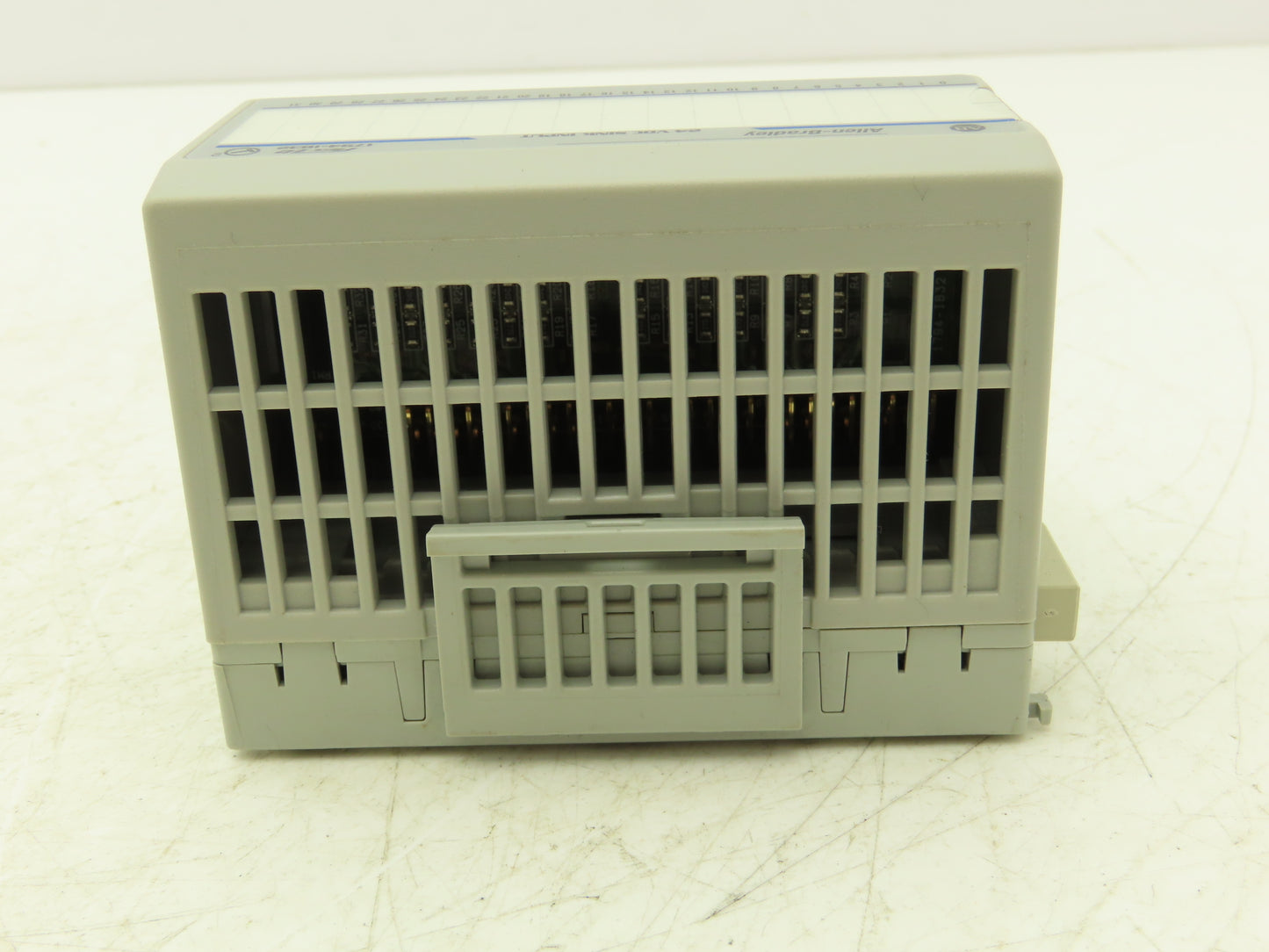 Allen-Bradley 1794-IB32 Input Module I/O 32 Point 24VDC Ser A W/Base 1794-TB32