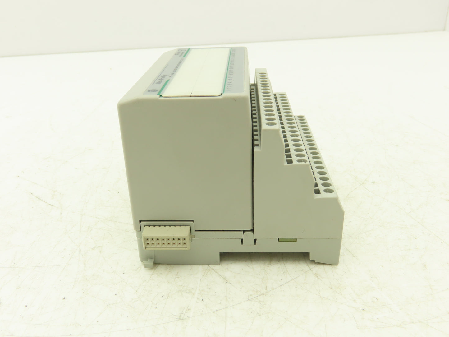 Allen-Bradley 1794-OB32P Output Module I/O 32 Point 24VDC Ser A W/Base 1794-TB32