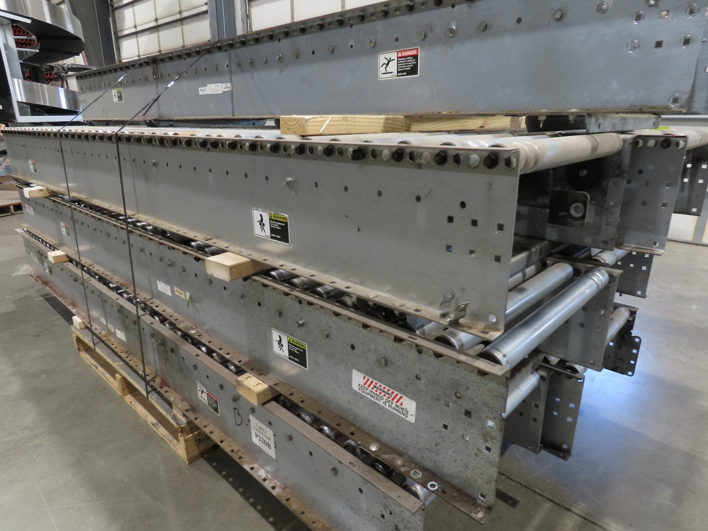 Automotion 24"x 10' Gravity Roller Conveyor 21.5"BF 1.9" Rollers 7-Sections 70'