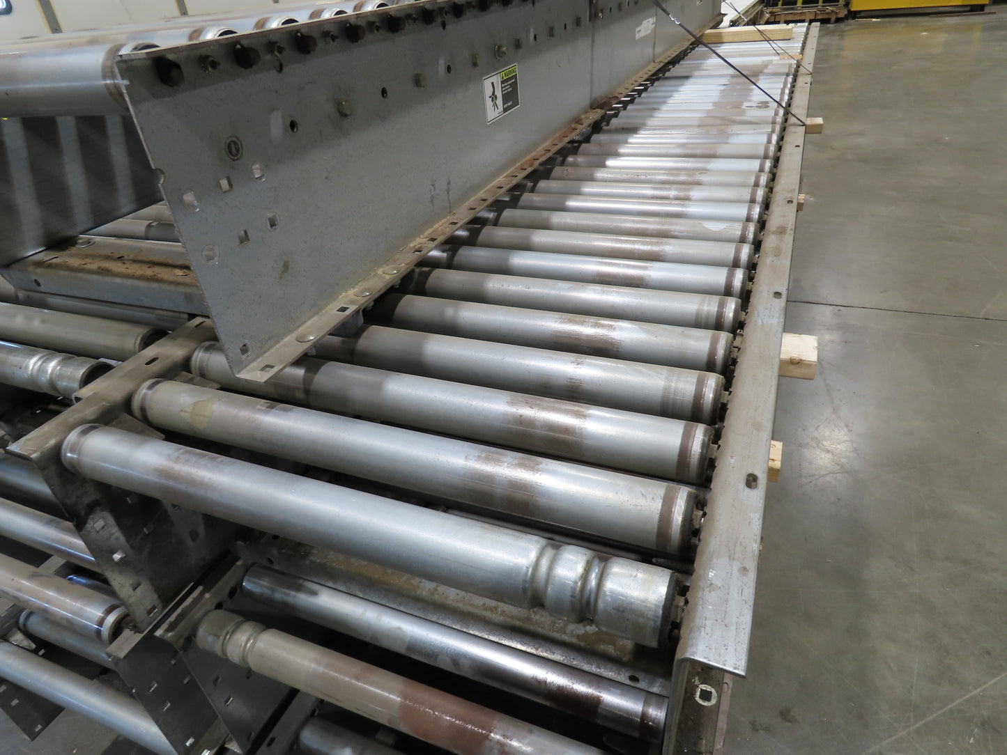 Automotion 24"x 10' Gravity Roller Conveyor 21.5"BF 1.9" Rollers 7-Sections 70'