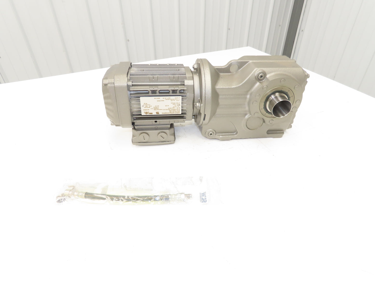 Sew Eurodrive KT47 DRN71M4 Gearmotor 21.81 Ratio .5Hp 230/460V 3PH 79rpm 90L