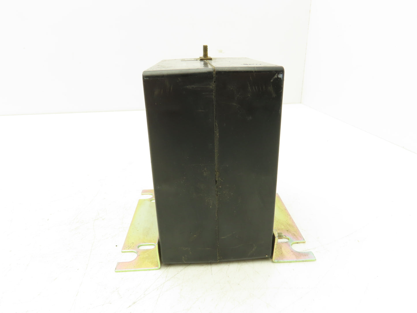 Westinghouse 3486C98H20 Current Transformer 100:5 Ratio 600V 50-400 Hz 10kV