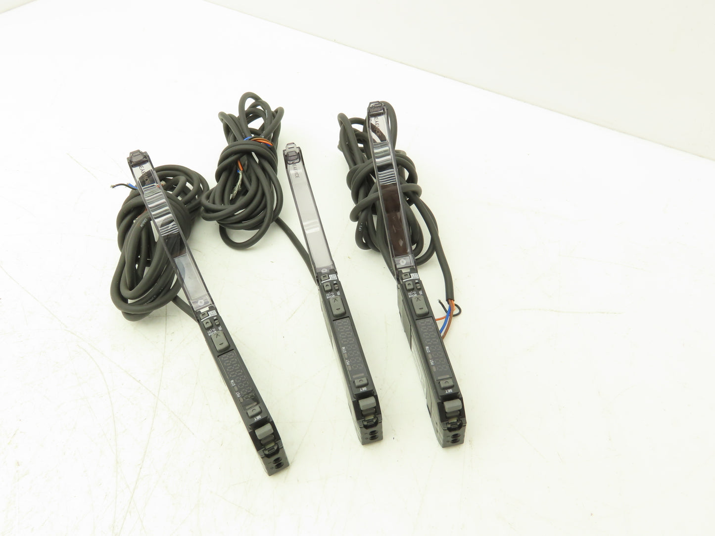 Keyence FS-N11MN Fiber Amplifier Main Unit Cable Type NPN 12-24VDC Lot of 3