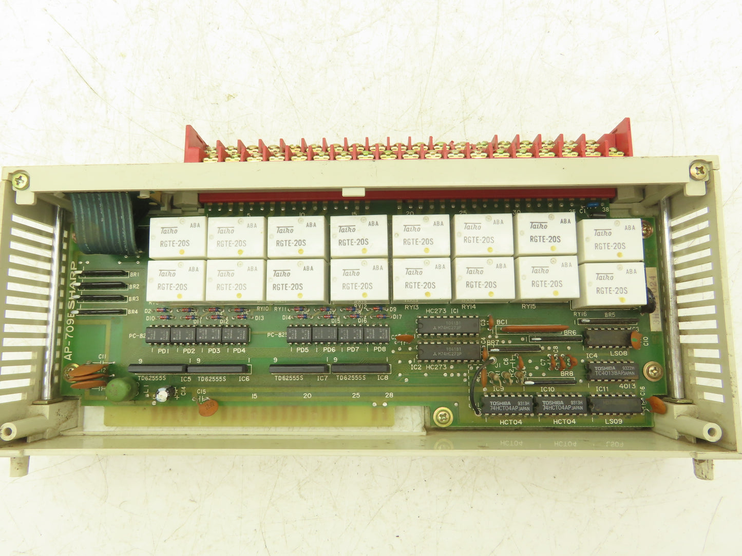 Sharp ZW-16S4D Output I/O Module With AP-709E Printed Circuit Board Card