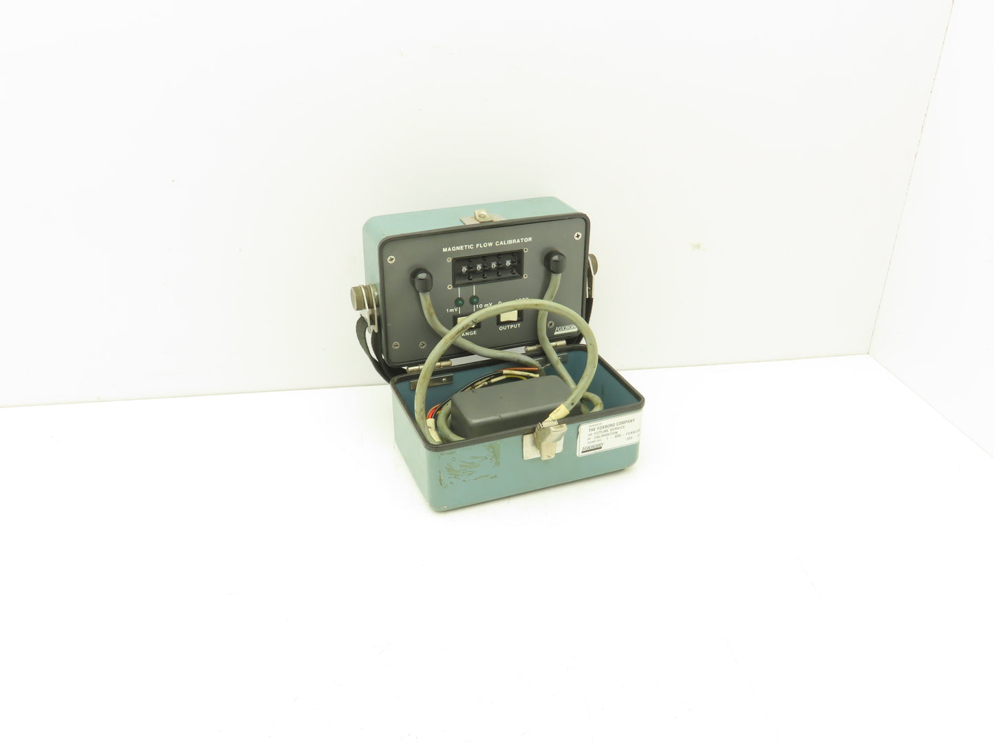 Foxboro 896 CAL Magnetic Flow Calibrator 1-10mV With Mechanical Dial Counter