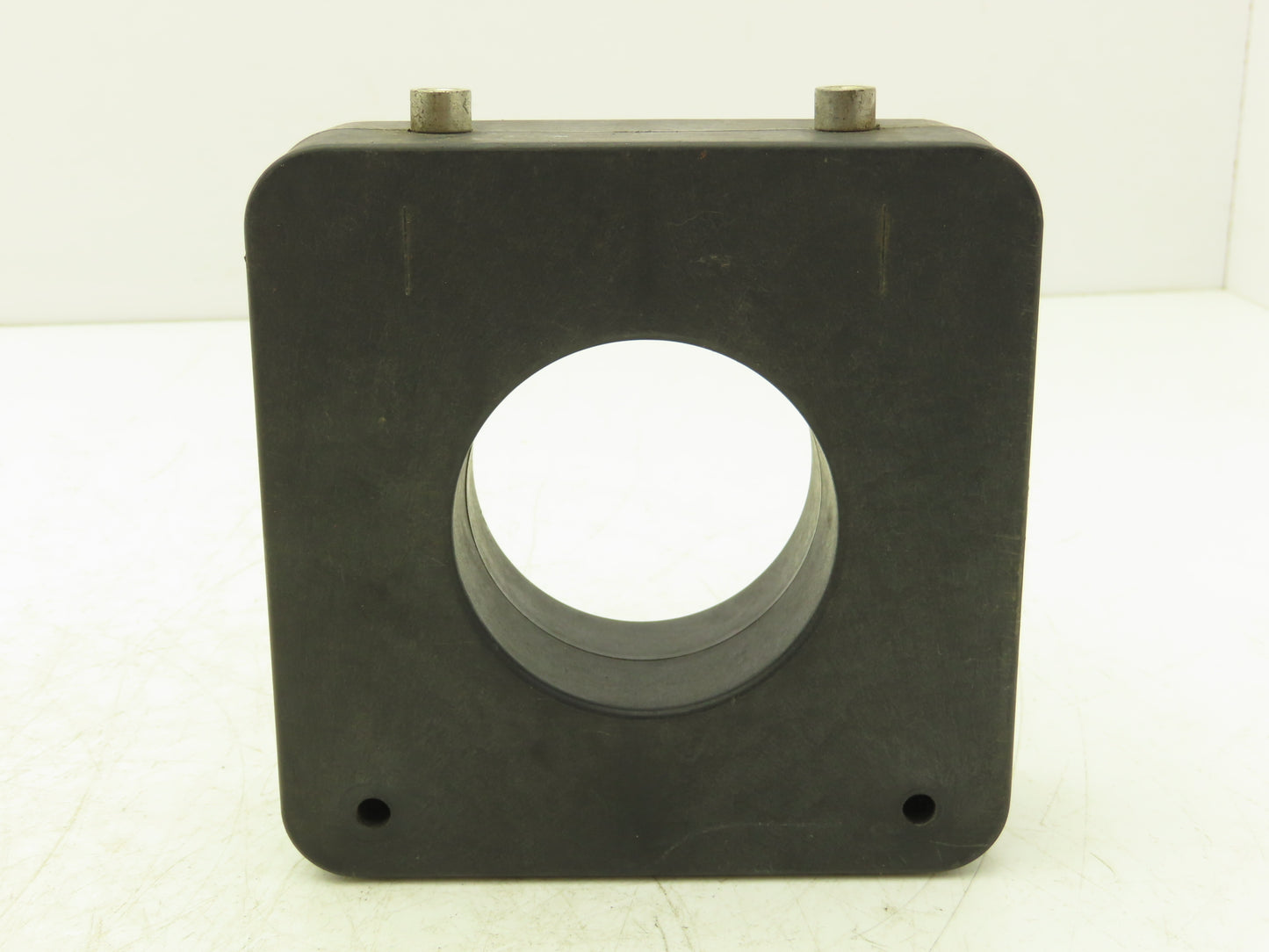 Square D 74R-751 Current Transformer 750:5 Ratio 600v 25-400 Hz