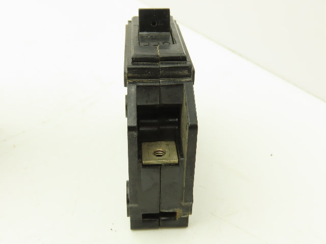 General Electric TQ1120 Circuit Breaker Type TQ 20 Amp 120/240VAC 1P Lot of 15