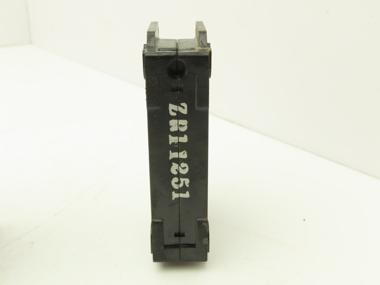 General Electric TQ1120 Circuit Breaker Type TQ 20 Amp 120/240VAC 1P Lot of 15