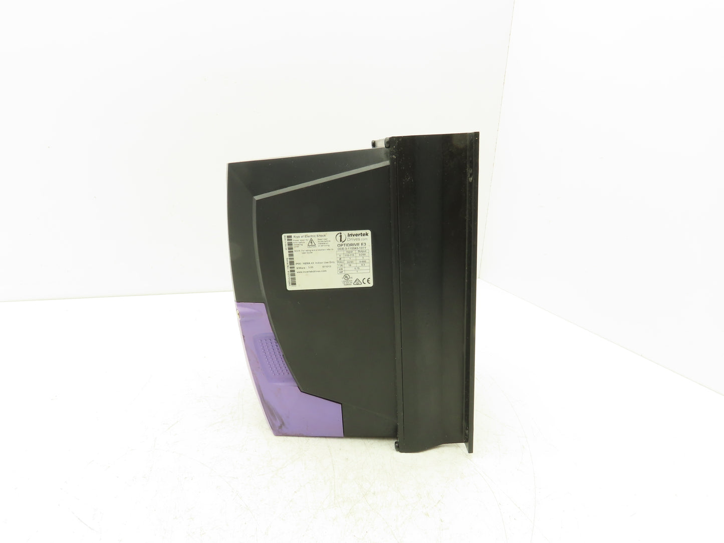 Intertek ODE-3-110043-101Y Optidrive E3 VFD 1HP 4.3A 115 1PH/3PH Variable Drive