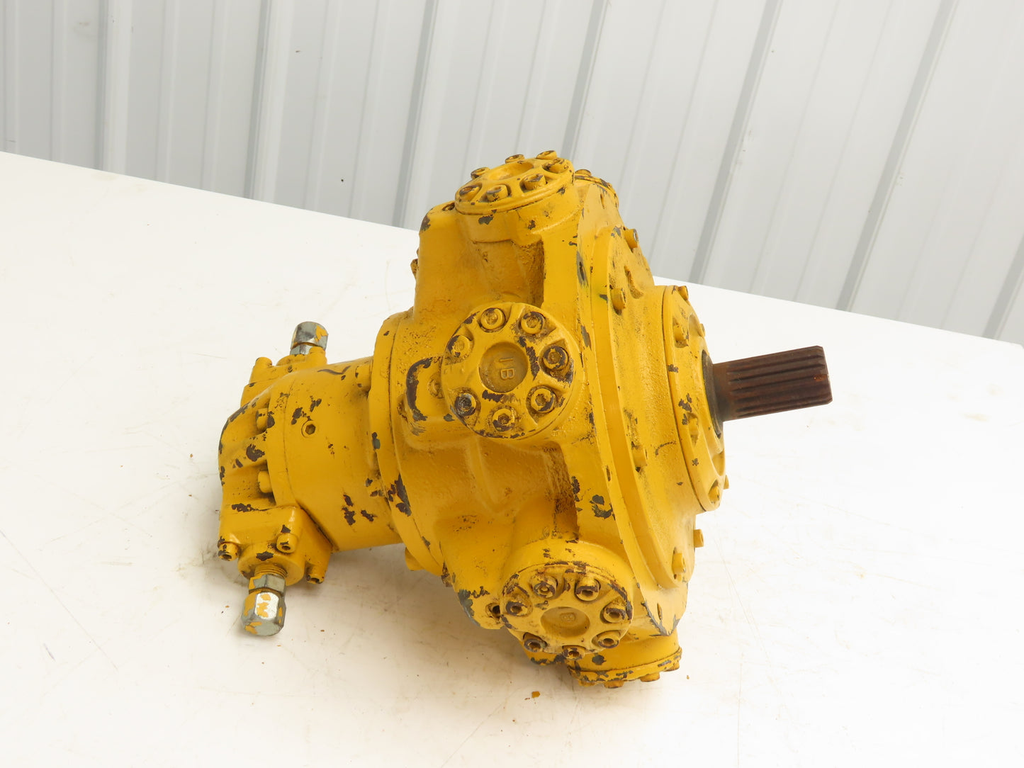 Bignozzi HD 250 Radial Piston Hydraulic Motor Spline Shaft -No Tag-