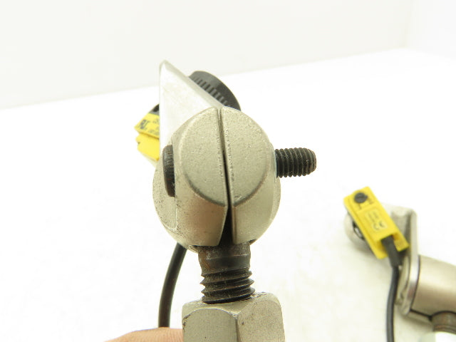 Banner QS18VP6LDQ5 Photoelectric Sensor 300mm 4-Pin w/Bracket Lot of 4