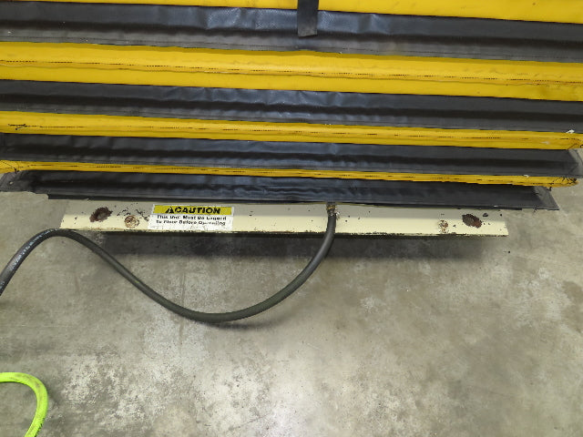 Airfloat Pneumatic Scissor Lift Table 4000lb 42x48" Top 24" Lift 32" Max