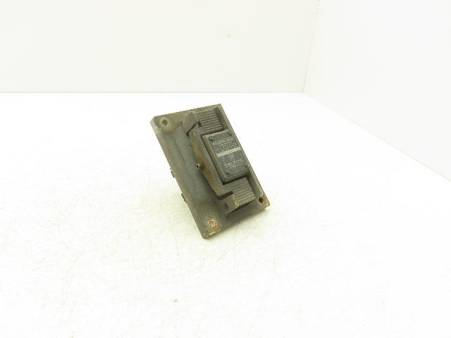 Allen Bradley X-385416 Start Stop Pushbutton Station 600V & 800H-Z31819 Contacts