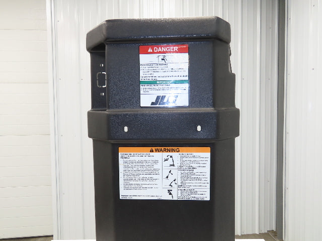 JLG 10MSP Mast Cover And Frame From Mobile Stock Picker Black 1001228538