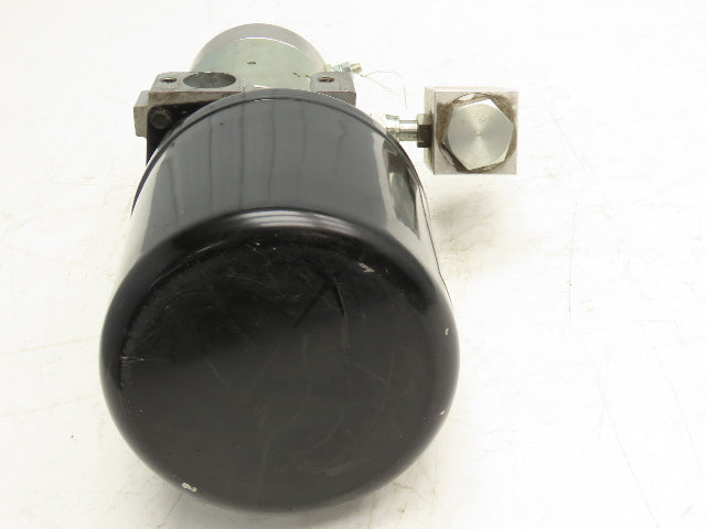 JLG 3600392
3600392 Lift Hydraulic Pump Motor 24VDC W/Tank Concentric 10MSP
