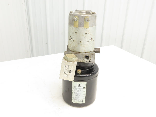 JLG 3600392
3600392 Lift Hydraulic Pump Motor 24VDC W/Tank Concentric 10MSP