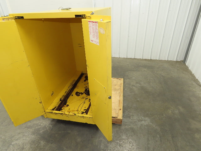 Eagle 899320 Flammable Safety Cabinet 55 Gallon Sure Grip Horizontal Drum