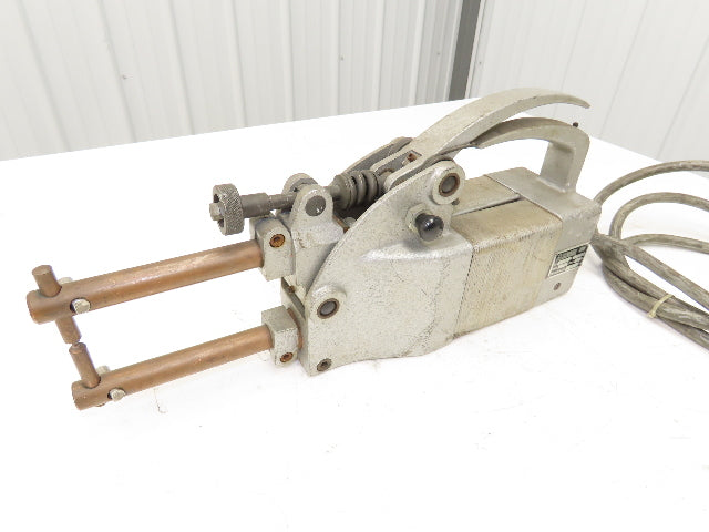 Resistal SPW Handheld Spot Welder 220VAC 3kVA Welds Sheet Steel 5 m/m 6" Depth