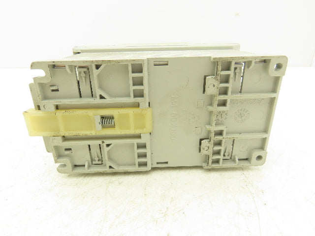 Allen Bradley 160-BA03NPS1P1 VFD AC Drive 0.75kW 1Hp 460VAC 3Ph FRN 7.06 Ser C