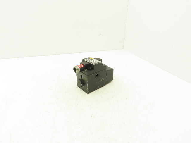 Parker D3W1F56VY-14 Hydraulic Directional Control Solenoid Valve 120V 3000psi