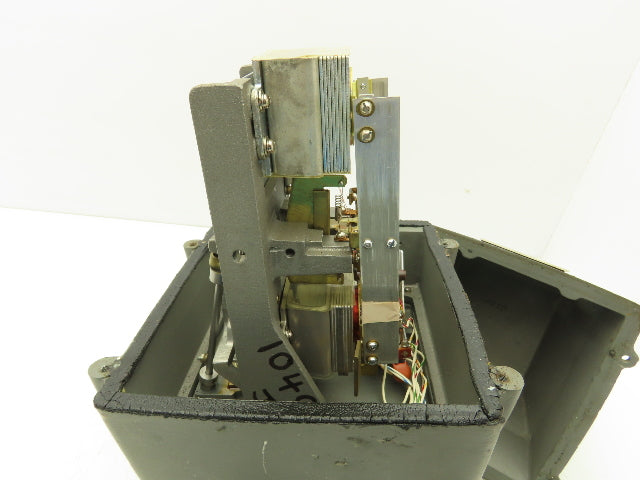 Leeds & Northrup co 1913-1-0-00.50 Magnetic Flow Transmitter 120VAC 0-0.5" H2O