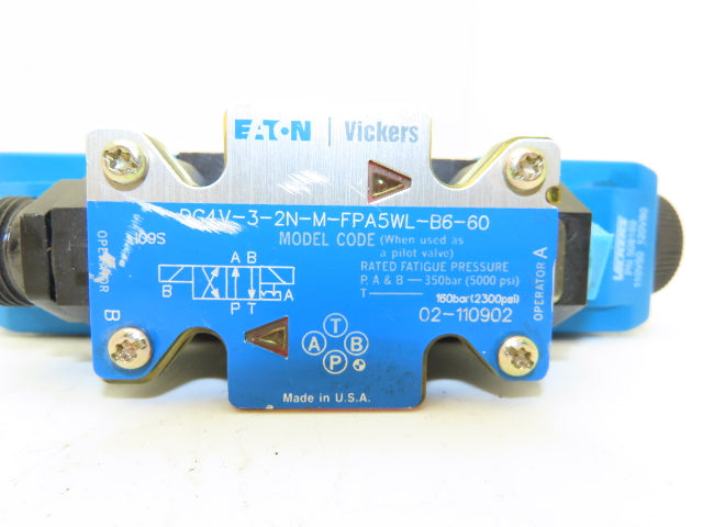 Vickers DG4V-3-2N-M-FPA5WL-B6-60 Hydraulic Directional Solenoid Valve 120V