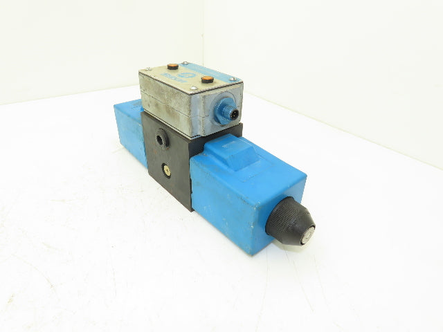 Vickers PA4DG4S4LW-012N-H-61-S558 Hydraulic Directional Pilot Valve D05 24VDC