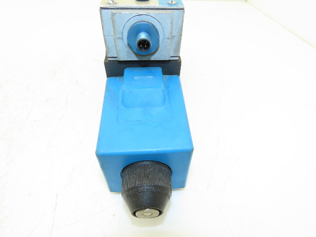 Vickers PA4DG4S4LW-012N-H-61-S558 Hydraulic Directional Pilot Valve D05 24VDC