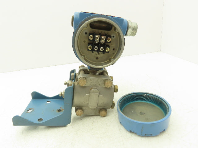 Rosemount 1151DP4S22 Electronic Pressure Transmitter 2000PSI 45VDC W/Bracket