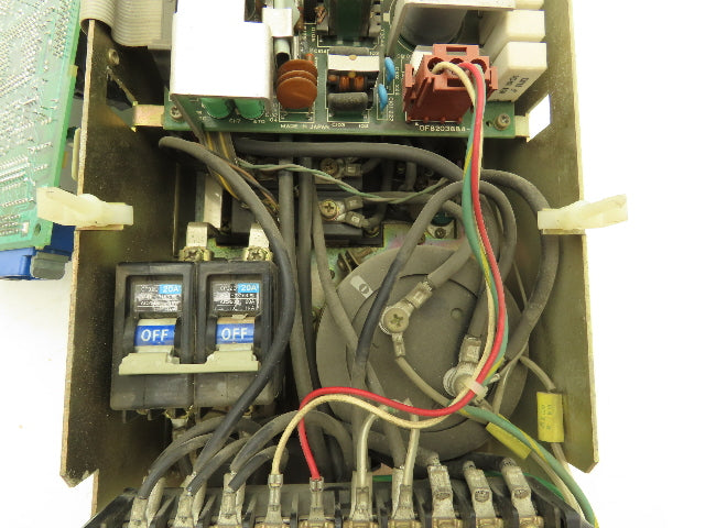 Yaskawa CACR-SR 30SZ1SDY230 Servopack Servo Controller Drive