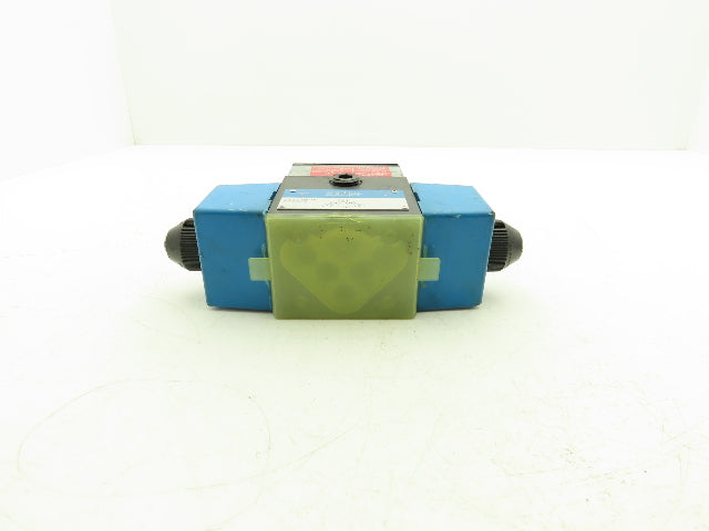 Vickers PA5DG4S4LW-012N-B-60 Hydraulic Directional Control Pilot Valve 120VAC
